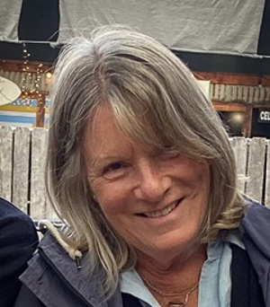 Sydney Art Space Teaching Artist – Nicky Hodgson